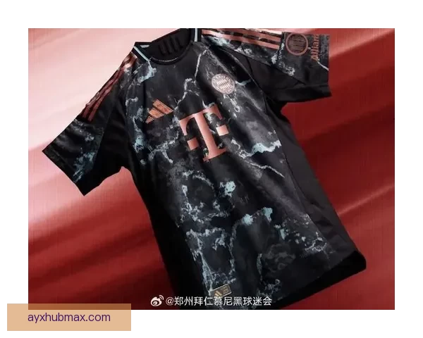 拜仁新赛季主场球衣亮相经典红白配黑色条纹对战巴黎首秀